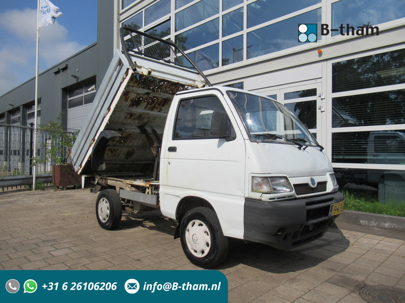 Piaggio Porter 1.3i 48KW Kipper - Tipper - Малотоннажный самосвал: фото 1 Piaggio Porter 1.3i 48KW Kipper - Tipper - Малотоннажный самосвал: фото 1
