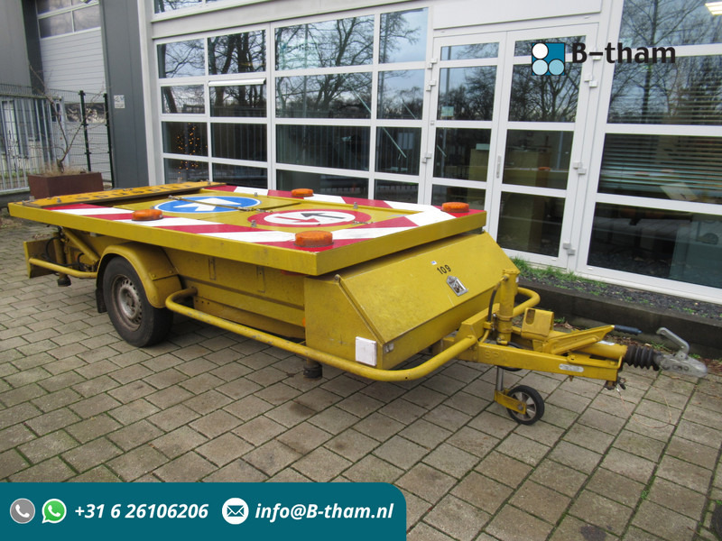 Trias SW15U2B Actiewagen Signaalwagen - Прицеп: фото 1 Trias SW15U2B Actiewagen Signaalwagen - Прицеп: фото 1