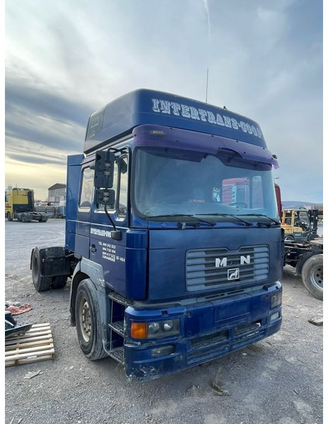 MAN 19.464 F2000 - Тягач: фото 2 MAN 19.464 F2000 - Тягач: фото 2