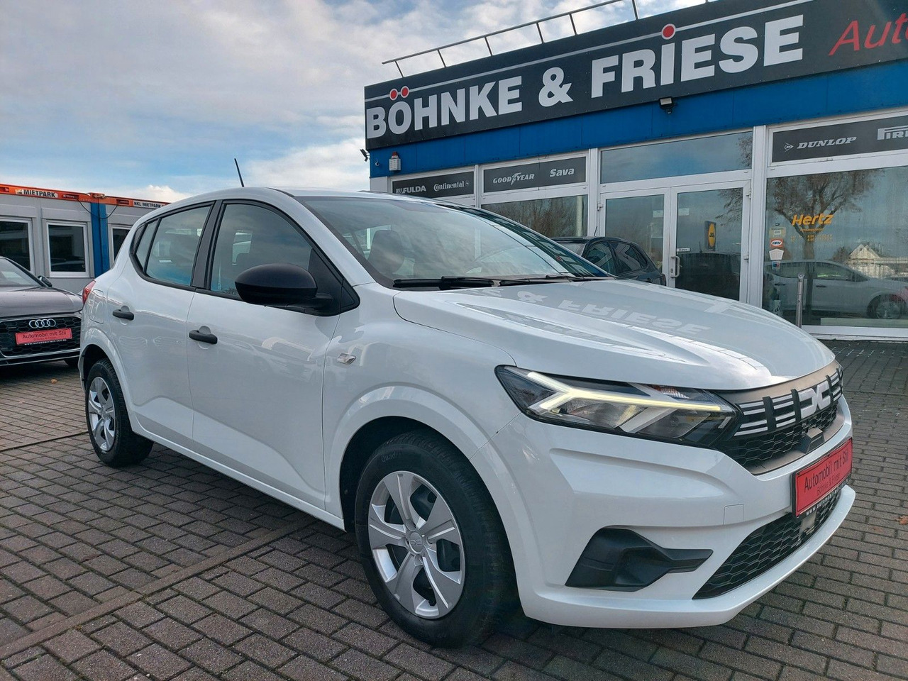 Dacia Sandero III Essential Klima DAB M+S Android PDC - Седан: фото 1 Dacia Sandero III Essential Klima DAB M+S Android PDC - Седан: фото 1