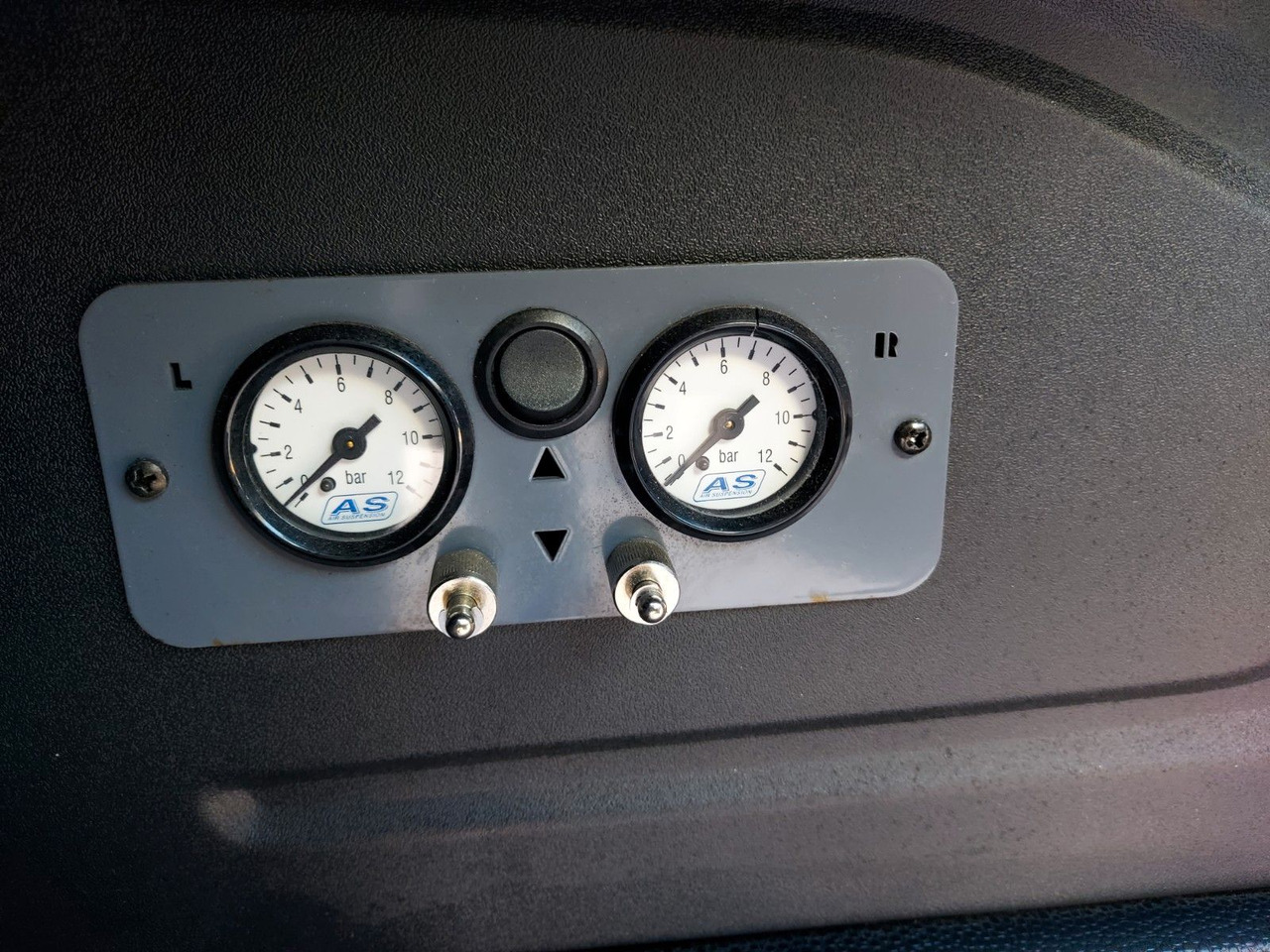 Ford Transit Pritsche 350 L4 extra lang Luftfeder - Малотоннажный бортовой грузовик: фото 3 Ford Transit Pritsche 350 L4 extra lang Luftfeder - Малотоннажный бортовой грузовик: фото 3