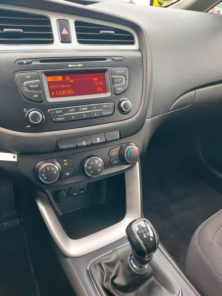 KiaCeed Sportswagon Klima Sitzheizung - Универсал: фото 2 KiaCeed Sportswagon Klima Sitzheizung - Универсал: фото 2