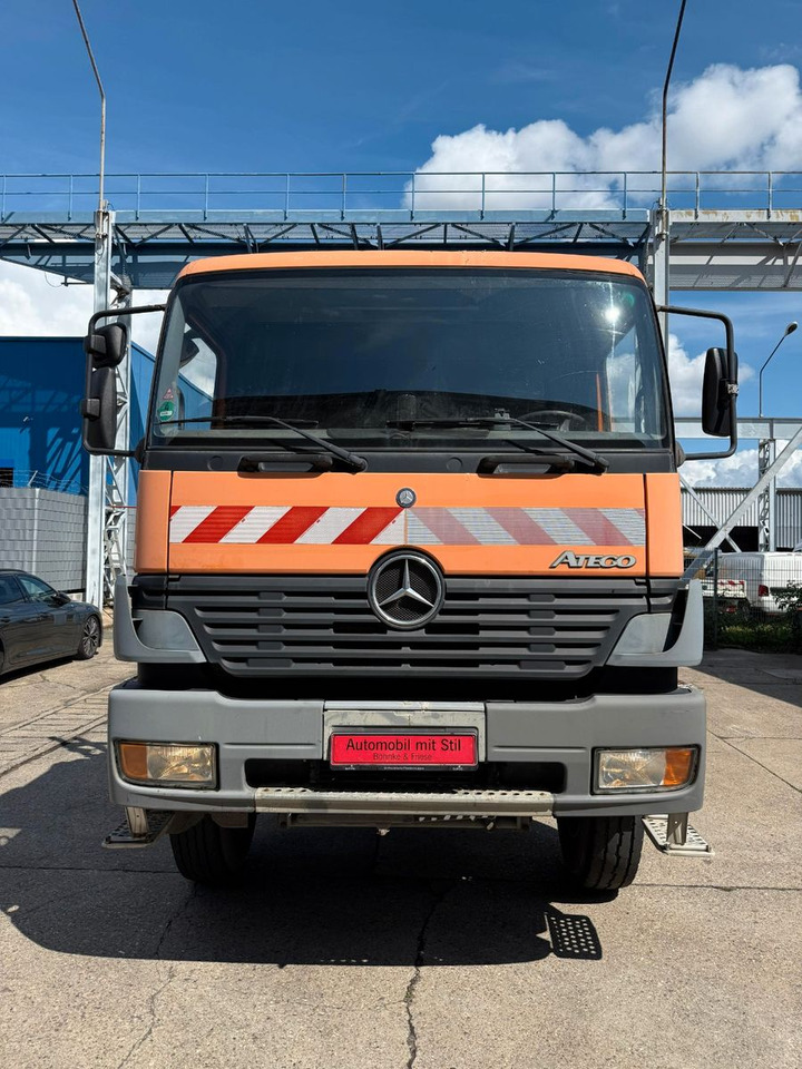 Mercedes-Benz ATEGO 1828 4X4 MEILER + HIAB KRAN 144 FS-3 - Самосвал, Автоманипулятор: фото 4 Mercedes-Benz ATEGO 1828 4X4 MEILER + HIAB KRAN 144 FS-3 - Самосвал, Автоманипулятор: фото 4