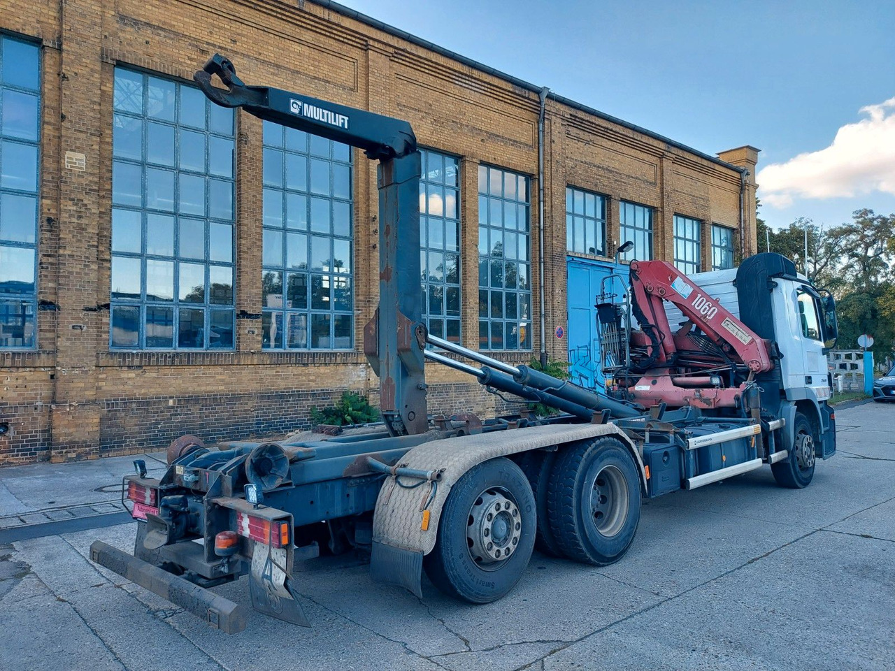 Mercedes-Benz Actros 6-Zyl. 2541 HMF KRAN ABROLLKIPPER - Крюковой мультилифт, Автоманипулятор: фото 2 Mercedes-Benz Actros 6-Zyl. 2541 HMF KRAN ABROLLKIPPER - Крюковой мультилифт, Автоманипулятор: фото 2