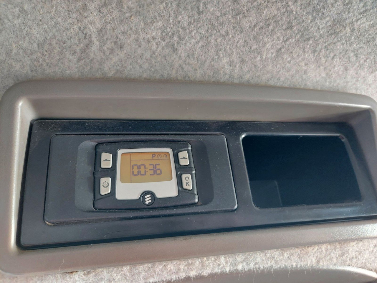 Mercedes-Benz Sprinter II Pritsche DoKa 316 CDI 4X4 Klima - Тентованный фургон, Грузопассажирский фургон: фото 3 Mercedes-Benz Sprinter II Pritsche DoKa 316 CDI 4X4 Klima - Тентованный фургон, Грузопассажирский фургон: фото 3