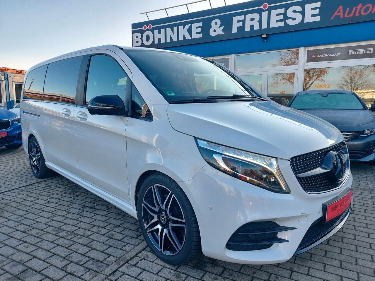 Mercedes-Benz V 250 AVANTGARDE EDITION AMG lang - Пассажирский фургон: фото 3 Mercedes-Benz V 250 AVANTGARDE EDITION AMG lang - Пассажирский фургон: фото 3