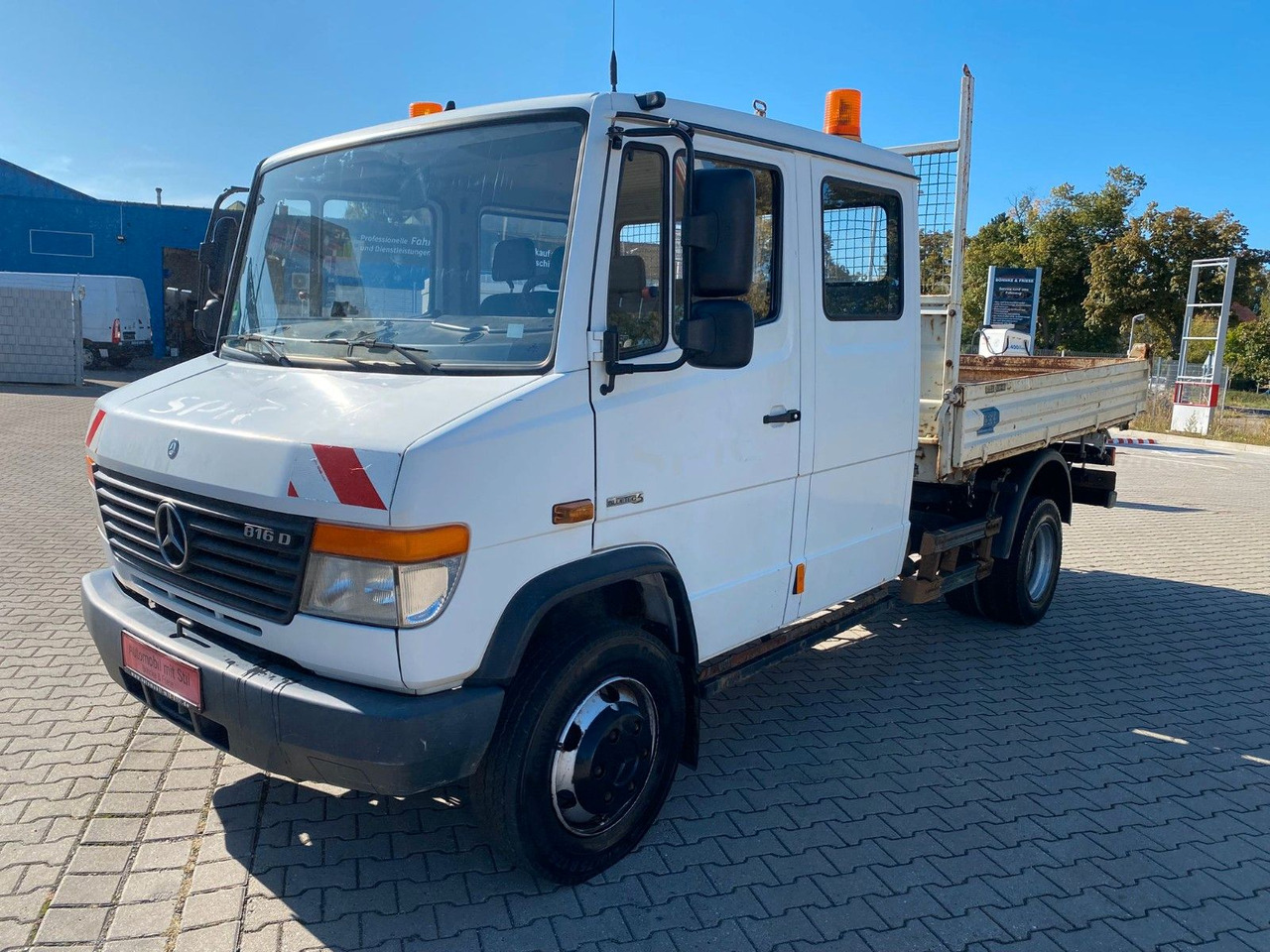 Mercedes-Benz VARIO 816D Doka 3 Seiten Kipper Meiller - Малотоннажный самосвал, Грузопассажирский фургон: фото 3 Mercedes-Benz VARIO 816D Doka 3 Seiten Kipper Meiller - Малотоннажный самосвал, Грузопассажирский фургон: фото 3