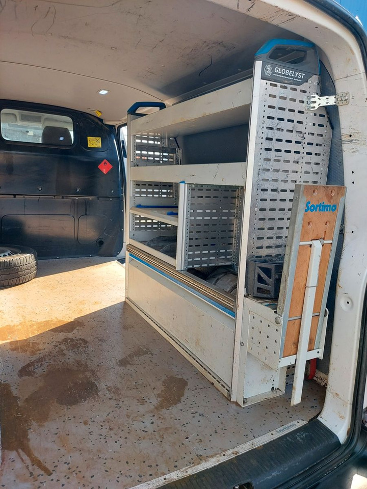 Пассажирский фургон Volkswagen T6 Transporter Kasten Kombi lang Motorschaden: фото 19 Пассажирский фургон Volkswagen T6 Transporter Kasten Kombi lang Motorschaden: фото 19