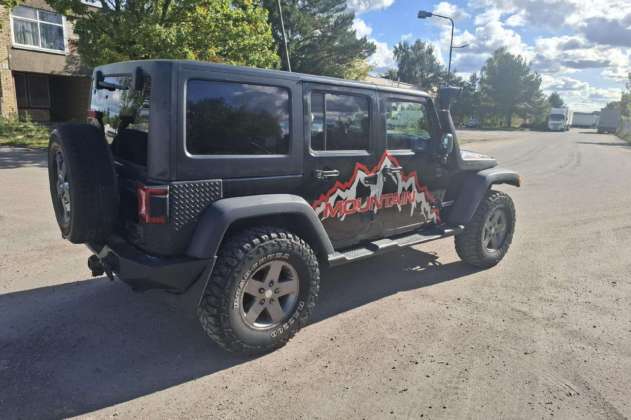 Jeep Wrangler - Внедорожник: фото 3 Jeep Wrangler - Внедорожник: фото 3