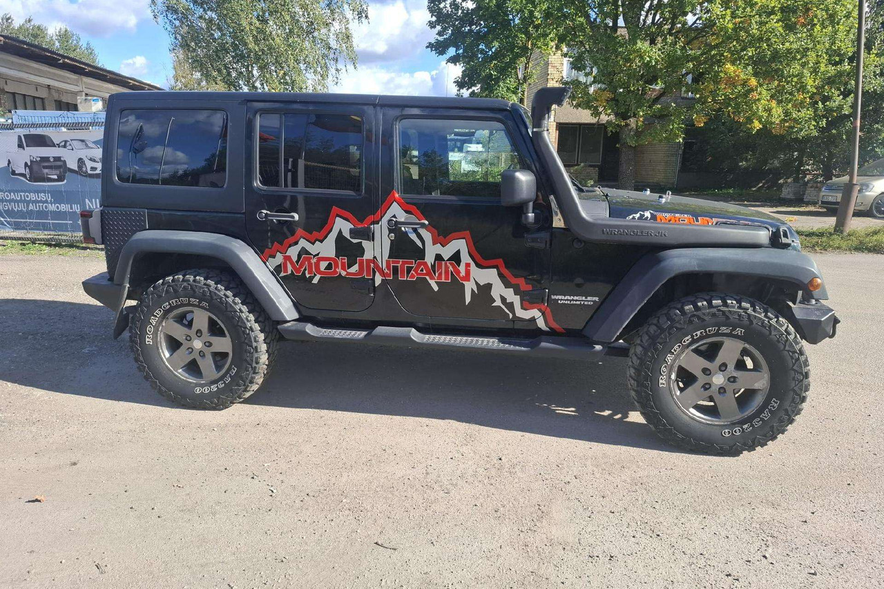 Jeep Wrangler - Внедорожник: фото 2 Jeep Wrangler - Внедорожник: фото 2