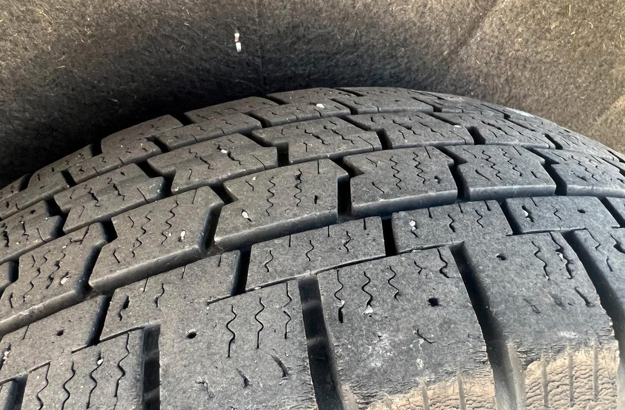 Mercedes vito 111 - Цельнометаллический фургон: фото 3 Mercedes vito 111 - Цельнометаллический фургон: фото 3