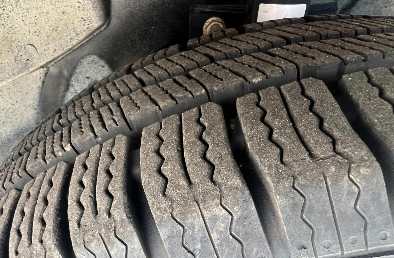 Mercedes vito 111 - Цельнометаллический фургон: фото 4 Mercedes vito 111 - Цельнометаллический фургон: фото 4