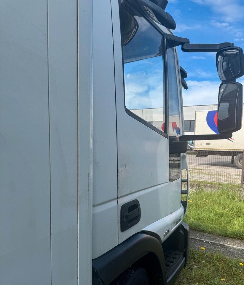 Iveco 75e190 - Грузовик с закрытым кузовом: фото 3 Iveco 75e190 - Грузовик с закрытым кузовом: фото 3