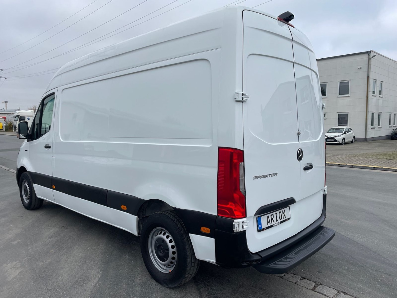 Mercedes-Benz eSprinter L2H2 Kastenwagen/47KW/AC/Kamera - Цельнометаллический фургон, Электрический фургон: фото 5 Mercedes-Benz eSprinter L2H2 Kastenwagen/47KW/AC/Kamera - Цельнометаллический фургон, Электрический фургон: фото 5