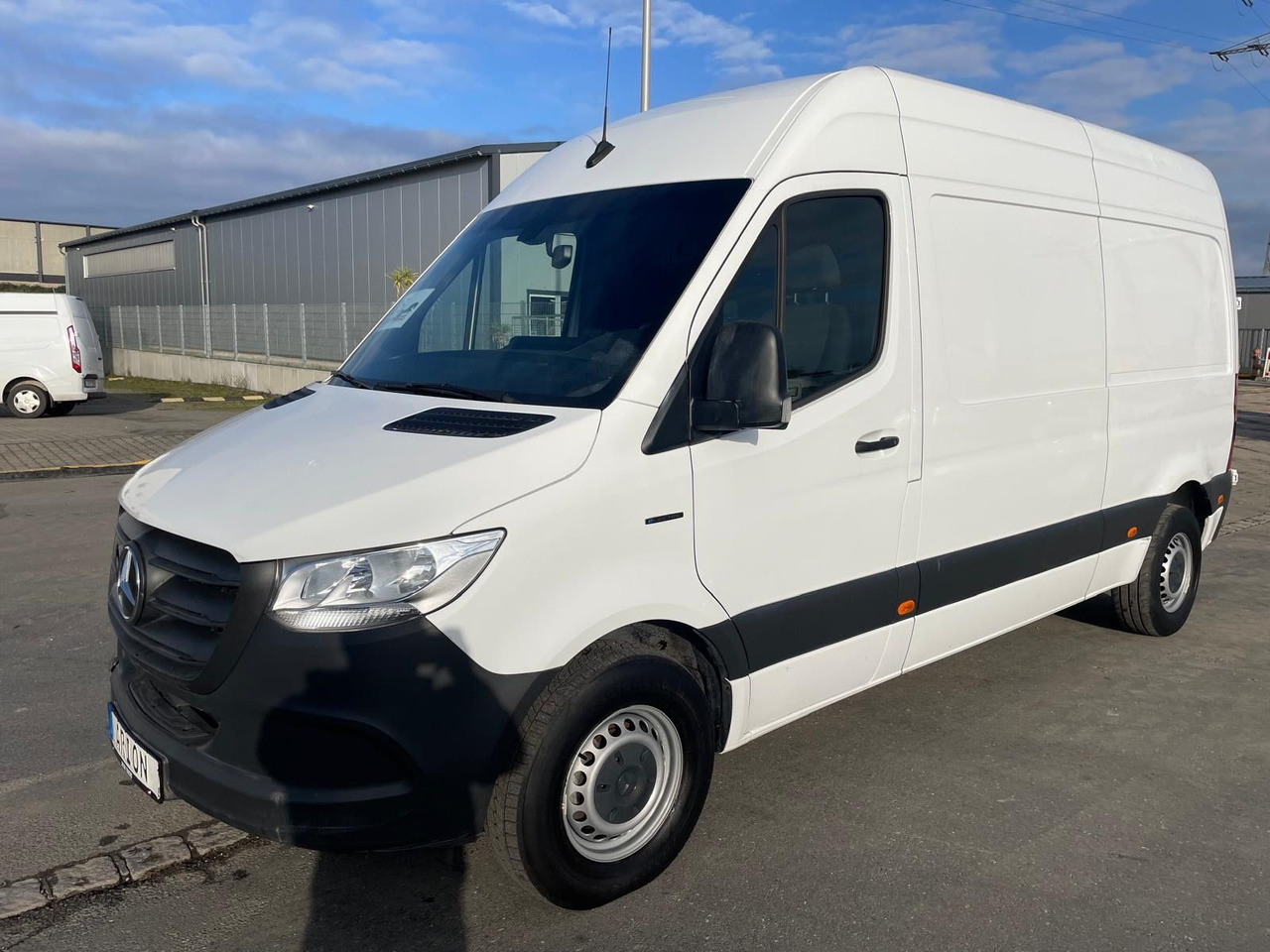 Mercedes-Benz eSprinter L2H2 Kastenwagen/47KW/AC/Kamera - Цельнометаллический фургон, Электрический фургон: фото 3 Mercedes-Benz eSprinter L2H2 Kastenwagen/47KW/AC/Kamera - Цельнометаллический фургон, Электрический фургон: фото 3
