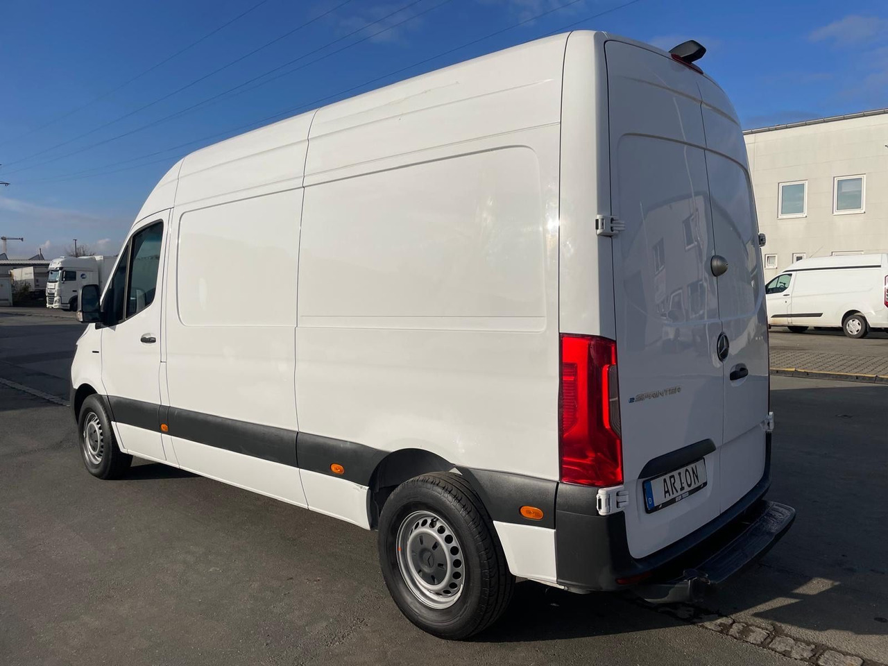 Mercedes-Benz eSprinter L2H2 Kastenwagen/47KW/AC/Kamera - Цельнометаллический фургон, Электрический фургон: фото 5 Mercedes-Benz eSprinter L2H2 Kastenwagen/47KW/AC/Kamera - Цельнометаллический фургон, Электрический фургон: фото 5