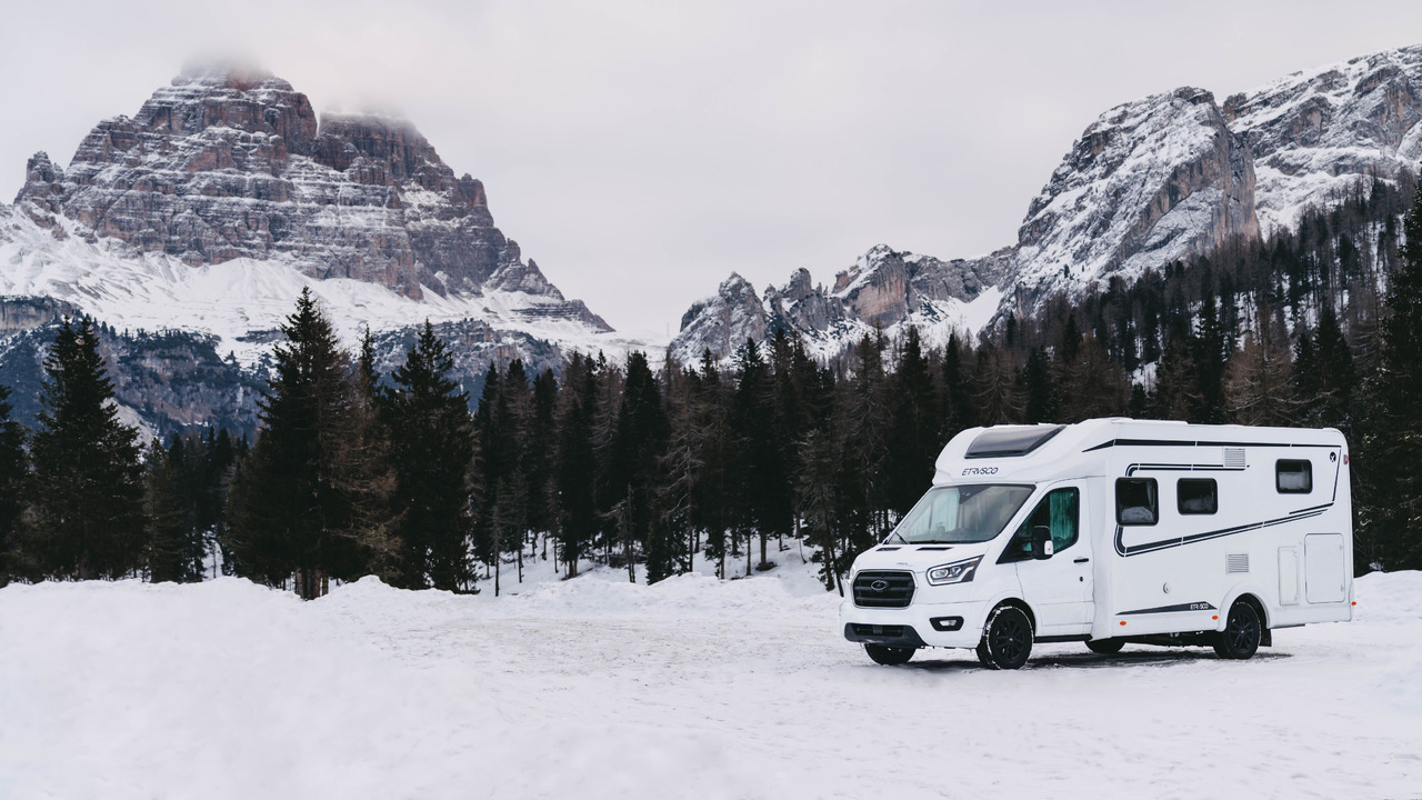 Etrusco T 7.3 QCF - Полуинтегрированный автодом: фото 2 Etrusco T 7.3 QCF - Полуинтегрированный автодом: фото 2