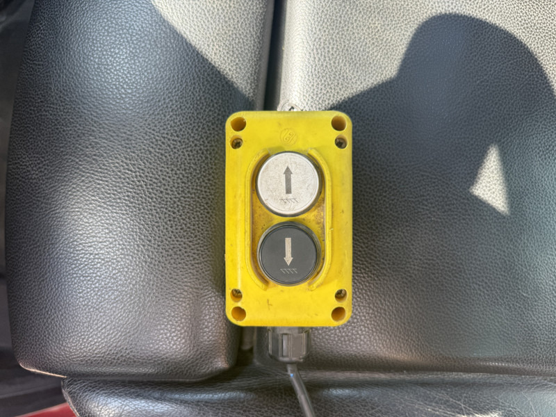 Малотоннажный самосвал Mercedes-Benz Sprinter 514 2.2 CDI Kipper Dubbellucht 3.5t Trekhaak Climate Control Cruise Control Benne Tipper: фото 13 Малотоннажный самосвал Mercedes-Benz Sprinter 514 2.2 CDI Kipper Dubbellucht 3.5t Trekhaak Climate Control Cruise Control Benne Tipper: фото 13