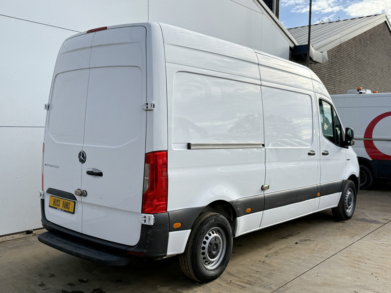 Mercedes-Benz eSprinter 312 55kWh ALL-IN PRIJS L2H2 55kWh 168km WLTP 80kw Snelladen Climate Control Stoelverwarming - Цельнометаллический фургон, Электрический фургон: фото 3 Mercedes-Benz eSprinter 312 55kWh ALL-IN PRIJS L2H2 55kWh 168km WLTP 80kw Snelladen Climate Control Stoelverwarming - Цельнометаллический фургон, Электрический фургон: фото 3