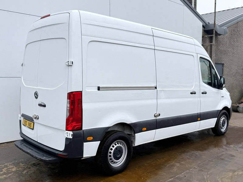 Mercedes-Benz eSprinter 312 55kwh ALL-IN PRIJS L2H2 55kWh 168km WLTP 80kw Snelladen Climate Control Stoelverwarming - Цельнометаллический фургон, Электрический фургон: фото 3 Mercedes-Benz eSprinter 312 55kwh ALL-IN PRIJS L2H2 55kWh 168km WLTP 80kw Snelladen Climate Control Stoelverwarming - Цельнометаллический фургон, Электрический фургон: фото 3