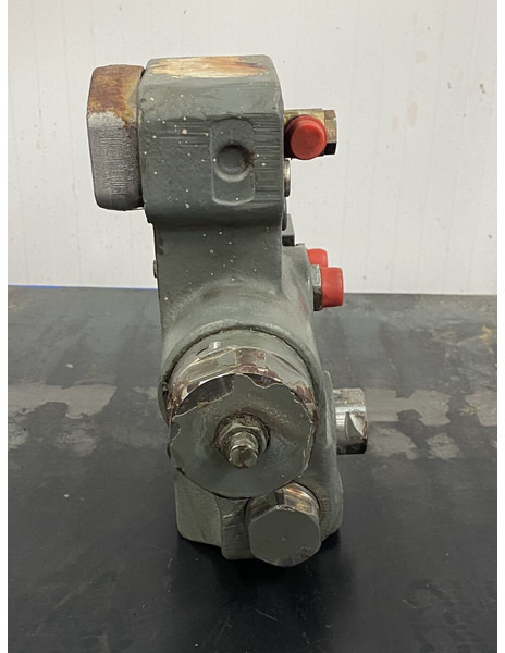 Liebherr - Гидравлика: фото 3 Liebherr - Гидравлика: фото 3