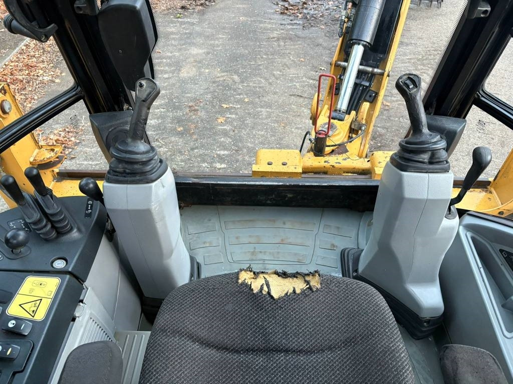 Экскаватор-погрузчик CAT 432 E: фото 11 Экскаватор-погрузчик CAT 432 E: фото 11