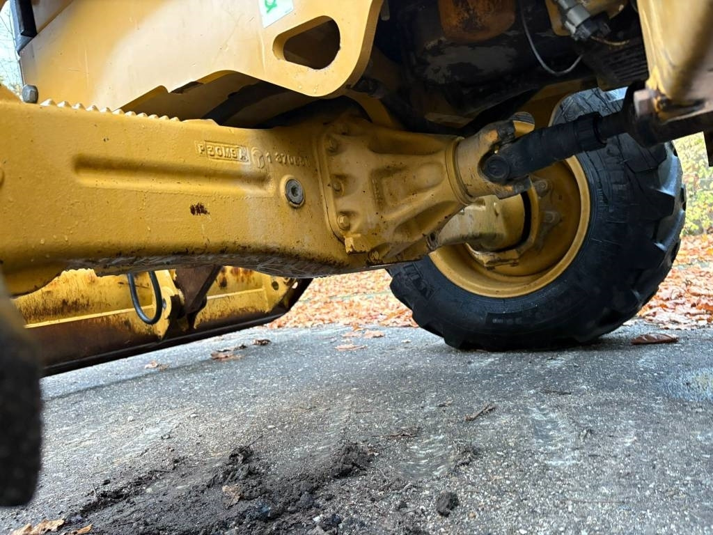 Экскаватор-погрузчик CAT 432 E: фото 27 Экскаватор-погрузчик CAT 432 E: фото 27