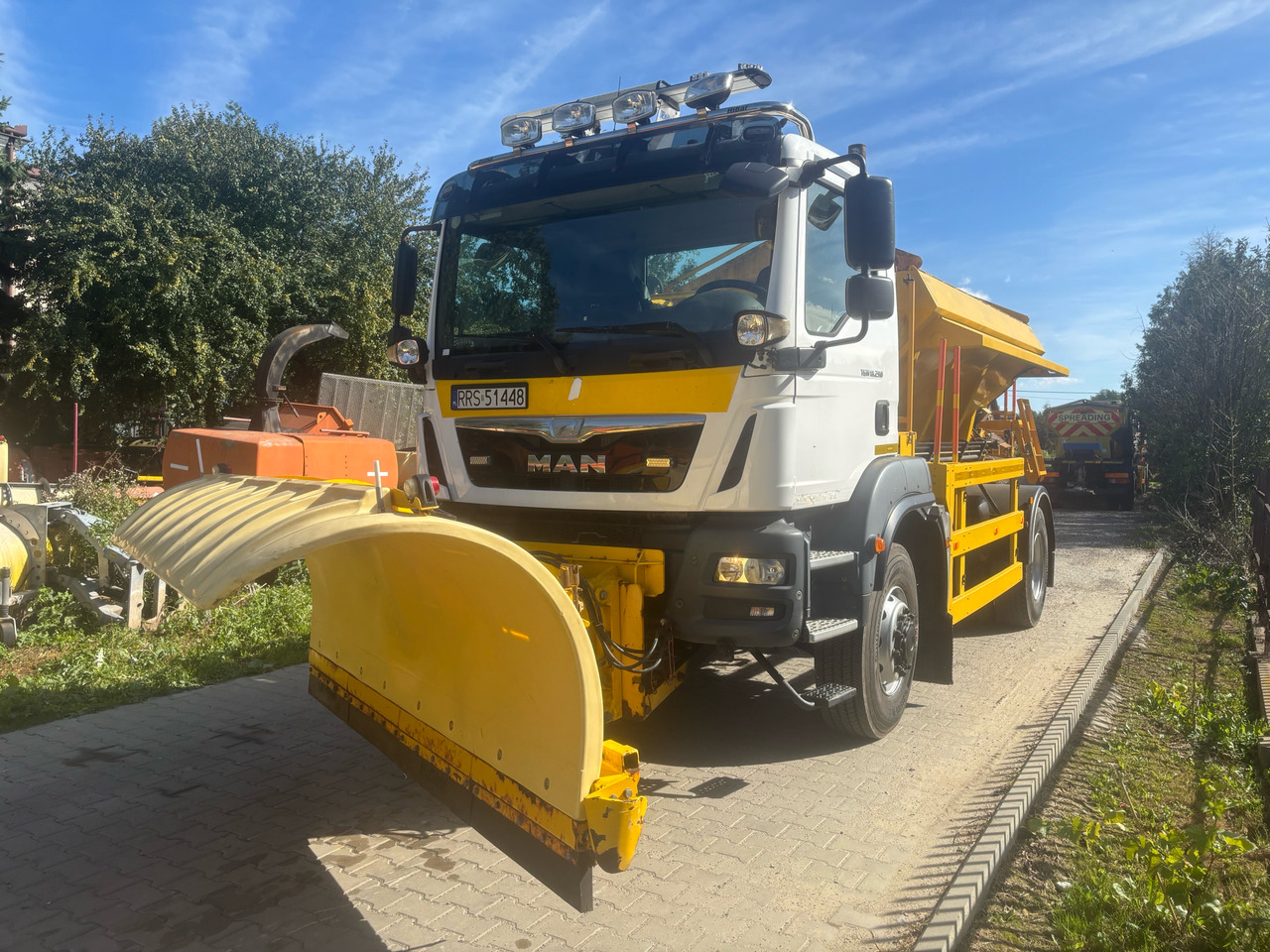 MAN TGM 18.290 4x4 BB GRITTER/SPREADER/PLOUGH - Снегоуборочная машина: фото 1 MAN TGM 18.290 4x4 BB GRITTER/SPREADER/PLOUGH - Снегоуборочная машина: фото 1