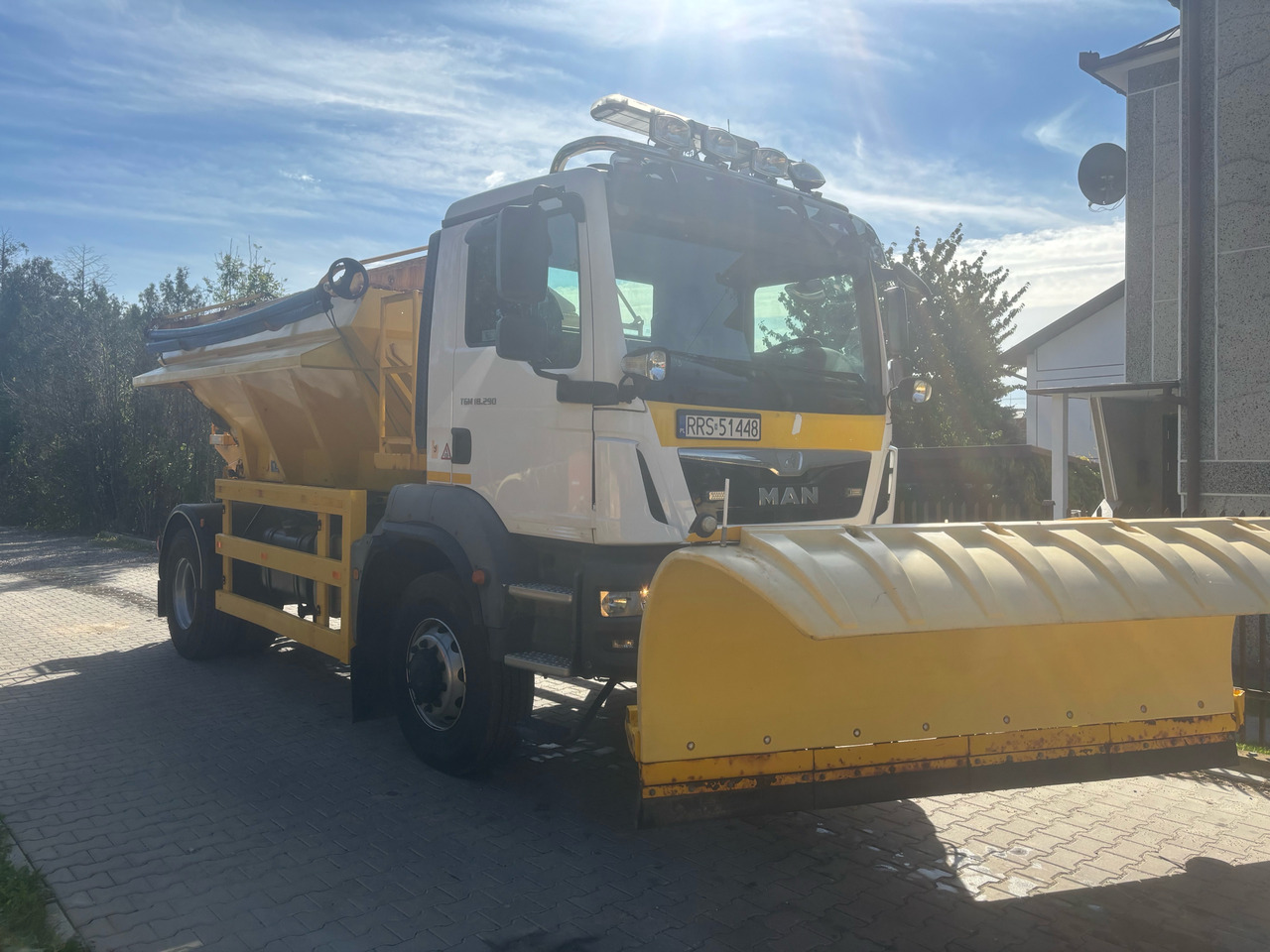 MAN TGM 18.290 4x4 BB GRITTER/SPREADER/PLOUGH - Снегоуборочная машина: фото 2 MAN TGM 18.290 4x4 BB GRITTER/SPREADER/PLOUGH - Снегоуборочная машина: фото 2
