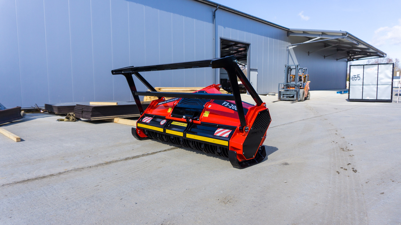 REMET F3-200 - Лесной мульчер: фото 4 REMET F3-200 - Лесной мульчер: фото 4