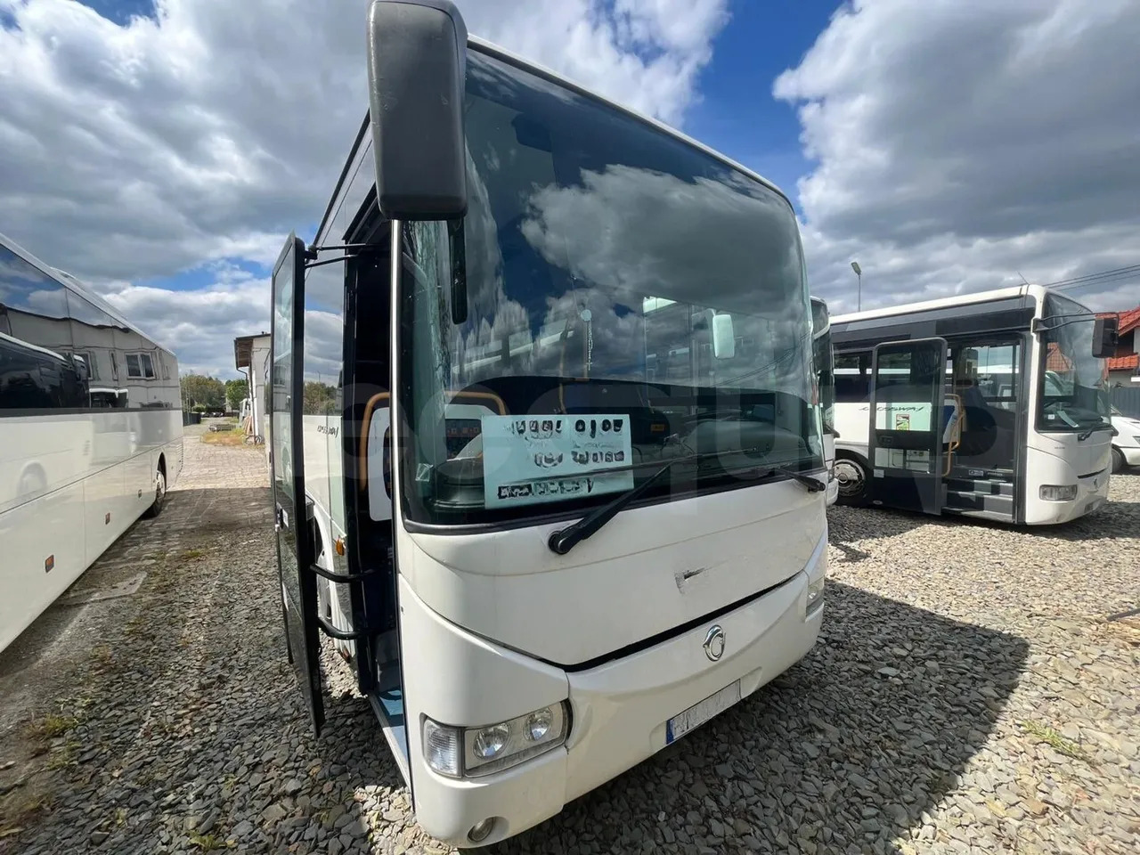 Пригородный автобус Iveco Crossway: фото 1