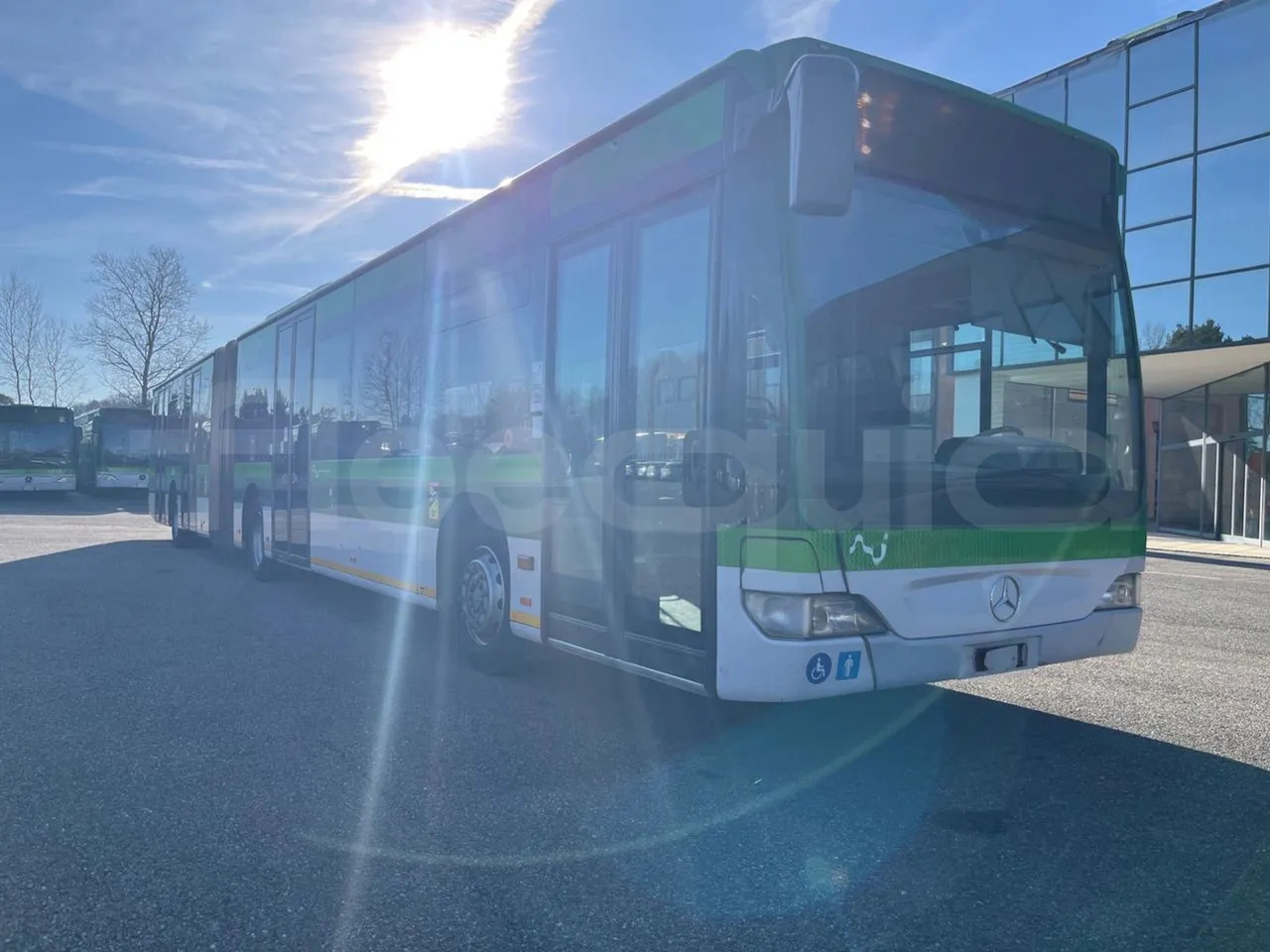Mercedes-Benz O 530 - Сочленённый автобус: фото 1 Mercedes-Benz O 530 - Сочленённый автобус: фото 1
