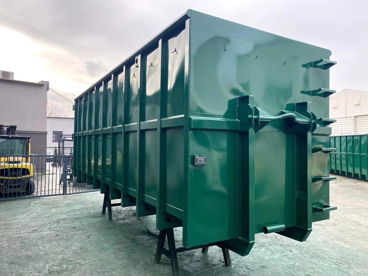 Новый Контейнер для мультилифта Для транспортировки леса Metal-K Kontener/Abrollcontainer KP40S: фото 6 Новый Контейнер для мультилифта Для транспортировки леса Metal-K Kontener/Abrollcontainer KP40S: фото 6