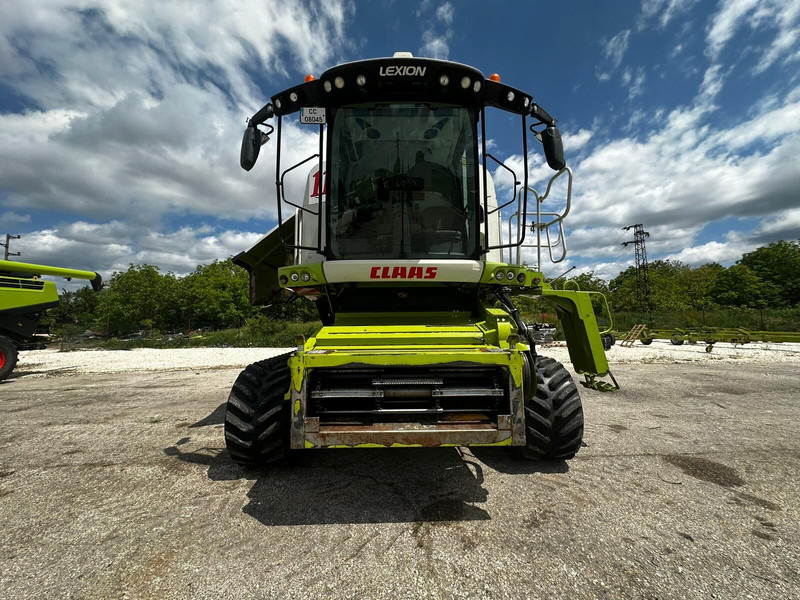 Claas Lexion 770 TT - Зерноуборочный комбайн: фото 2 Claas Lexion 770 TT - Зерноуборочный комбайн: фото 2