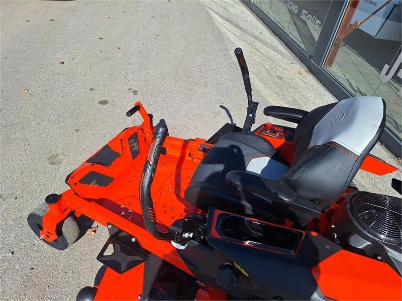 Ariens IKON XD 52" (132 Cm. Klippe bredde) - Коммунальный трактор: фото 5 Ariens IKON XD 52" (132 Cm. Klippe bredde) - Коммунальный трактор: фото 5