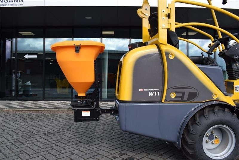 - - - BOXER - Разбрасыватель песка/ Соли для Коммунальной и специальной техники: фото 1 - - - BOXER - Разбрасыватель песка/ Соли для Коммунальной и специальной техники: фото 1