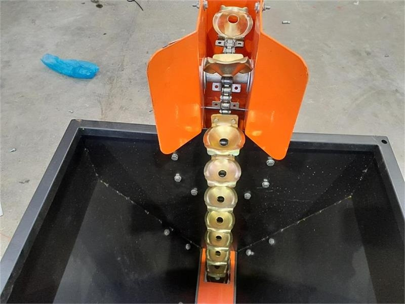 - - - Boxer AGRI - Картофелесажалка: фото 5 - - - Boxer AGRI - Картофелесажалка: фото 5