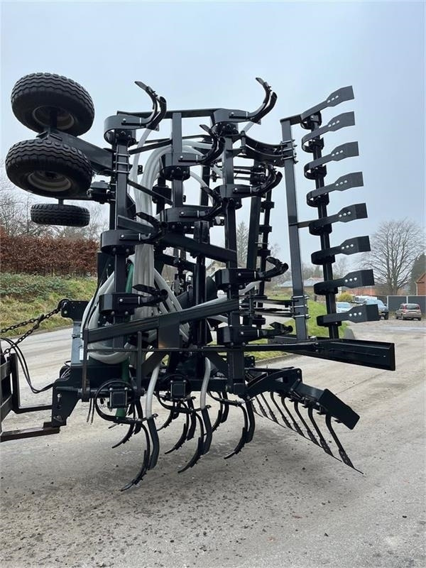 Inter-Tech Fabriksny 7.50 m. tandnedfælder - Адаптер для внутрипочвенного внесения удобрений: фото 3 Inter-Tech Fabriksny 7.50 m. tandnedfælder - Адаптер для внутрипочвенного внесения удобрений: фото 3