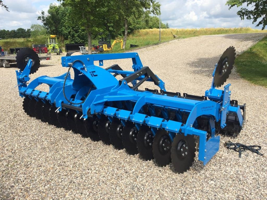 Inter-Tech IT-4000 - Дисковая борона: фото 3 Inter-Tech IT-4000 - Дисковая борона: фото 3