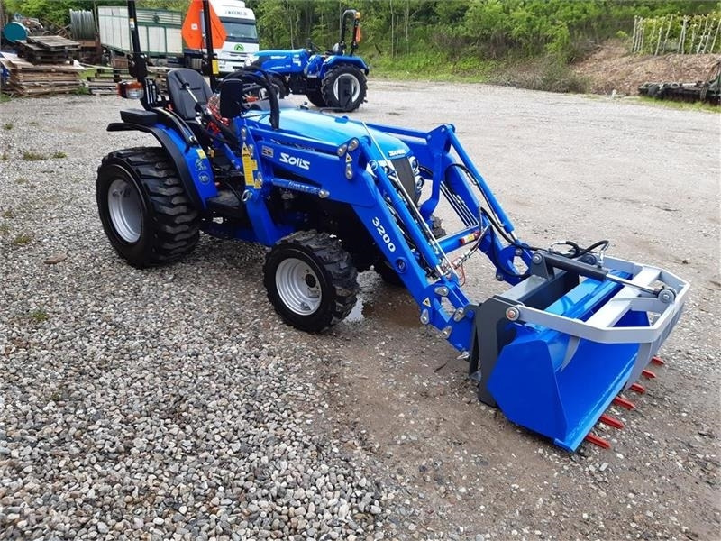 Solis 26 - Минитрактор: фото 2 Solis 26 - Минитрактор: фото 2