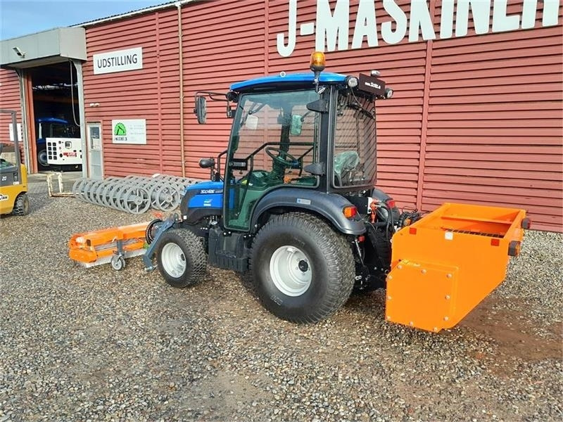 Solis 26 vinter sæt - Коммунальный трактор: фото 2 Solis 26 vinter sæt - Коммунальный трактор: фото 2