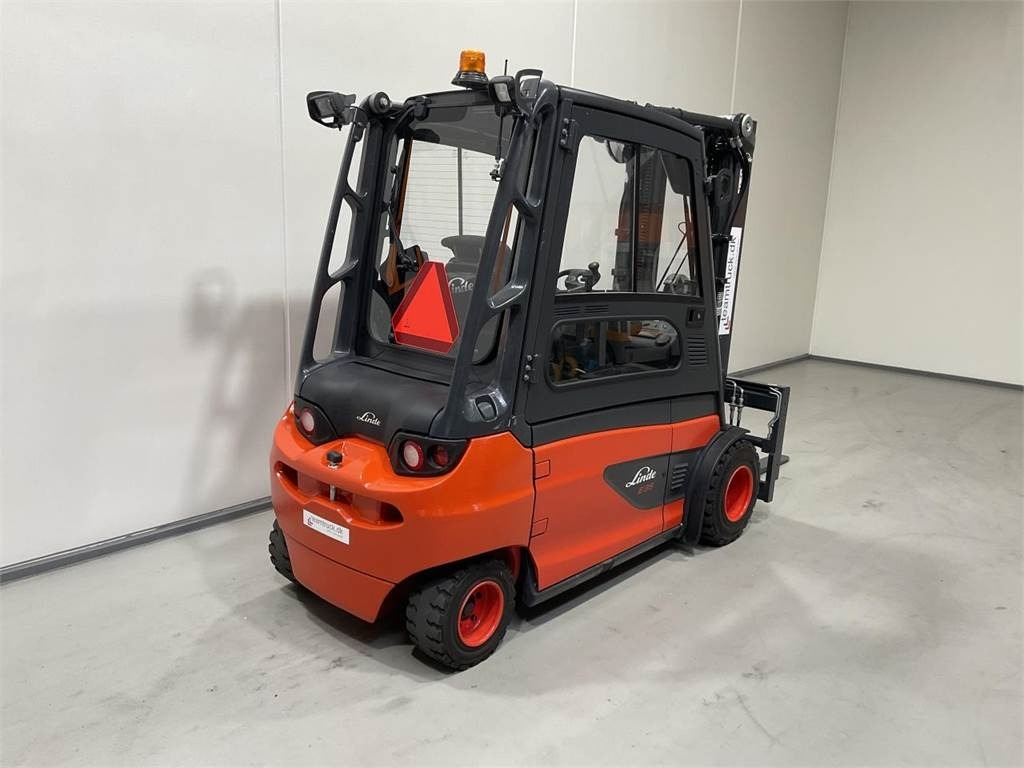 Linde E35L-01 - Электропогрузчик: фото 2 Linde E35L-01 - Электропогрузчик: фото 2