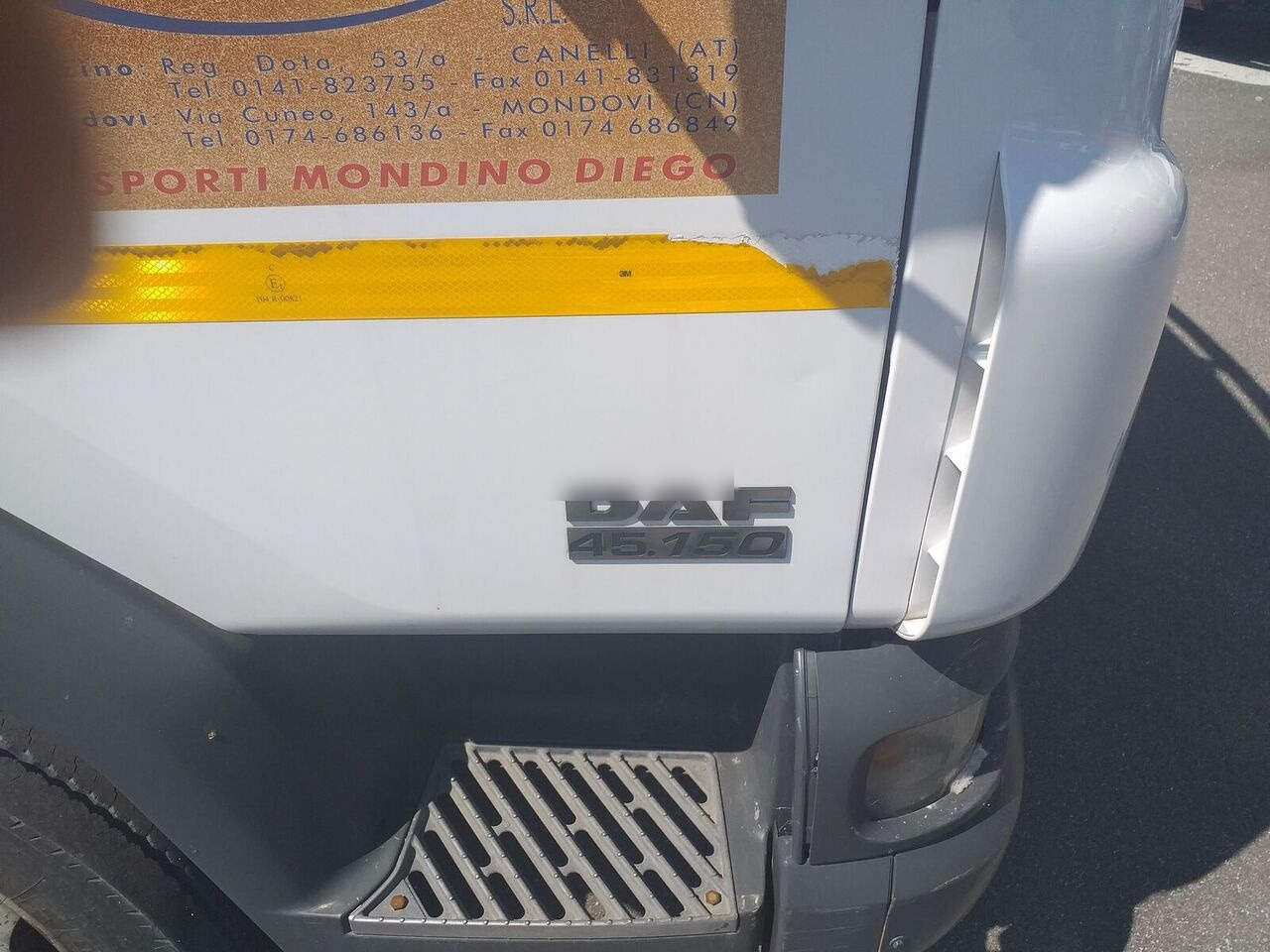 DAF 45.150 E.3 - Тентованный грузовик: фото 2 DAF 45.150 E.3 - Тентованный грузовик: фото 2