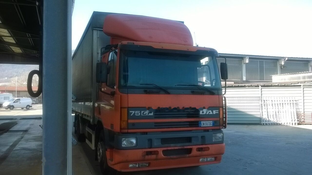 DAF CF 75.290 - Тентованный грузовик: фото 3 DAF CF 75.290 - Тентованный грузовик: фото 3