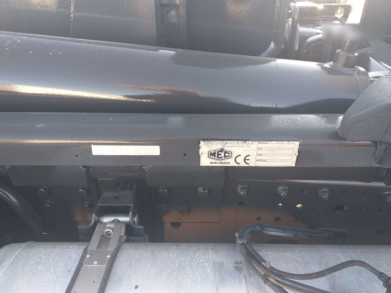 IVECO STRALIS AT260S42Y/PS - Крюковой мультилифт: фото 4 IVECO STRALIS AT260S42Y/PS - Крюковой мультилифт: фото 4