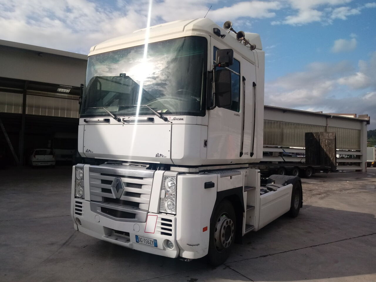 Renault MAGNUM 500 DXI E.5 - Тягач: фото 1 Renault MAGNUM 500 DXI E.5 - Тягач: фото 1