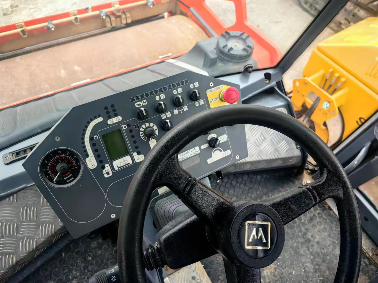 HAMM HD128 - Дорожный каток: фото 3 HAMM HD128 - Дорожный каток: фото 3