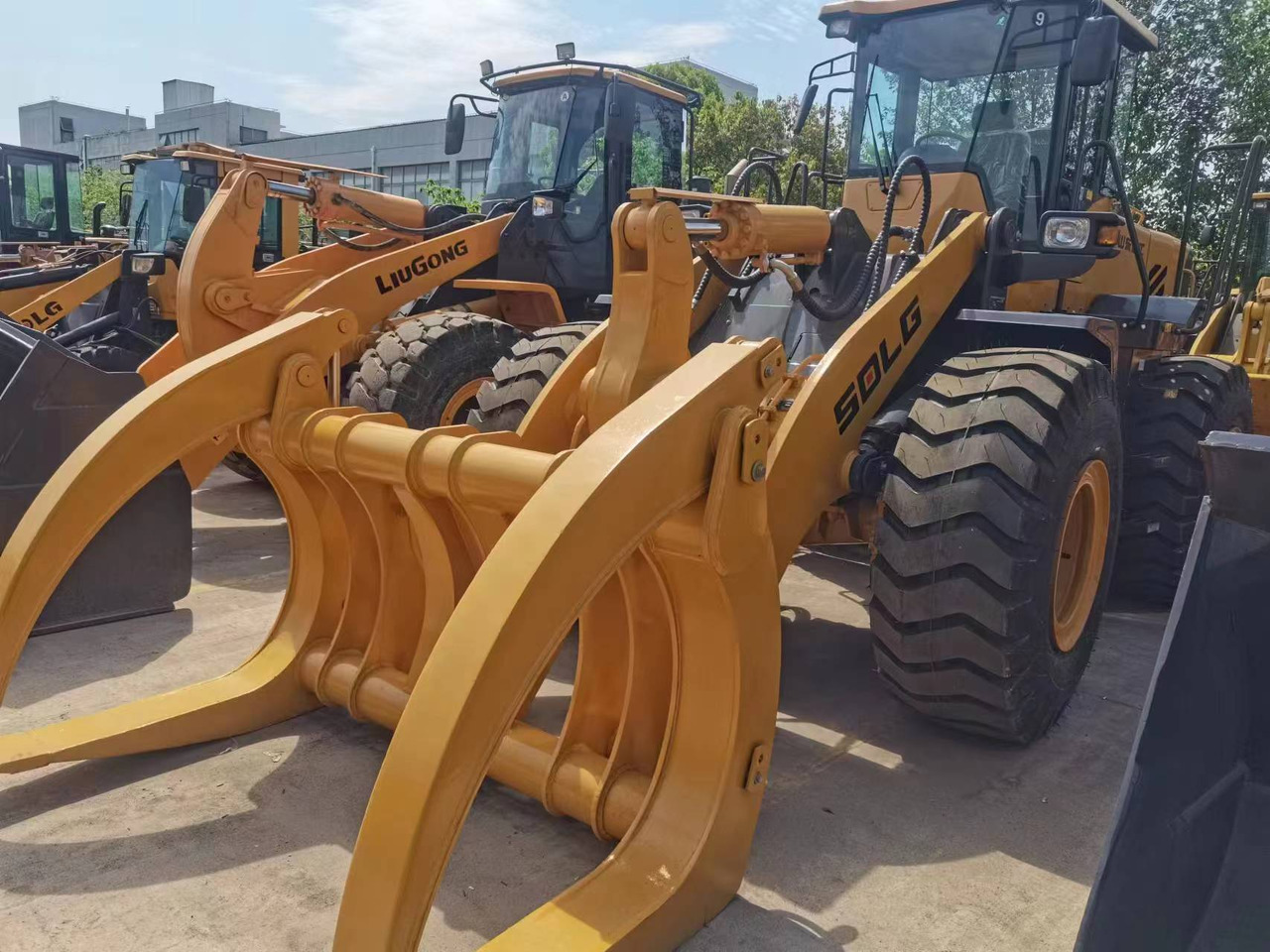 SDLG L953 - Колёсный погрузчик: фото 1 SDLG L953 - Колёсный погрузчик: фото 1