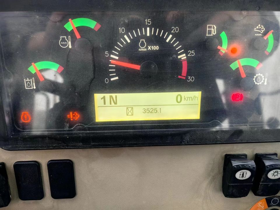 Second Hand Caterpillar CAT 950GC Wheel Loader Used CAT 950GC Wheel Loaders 950GC in Low Price for Hot Sale - Колёсный погрузчик: фото 4 Second Hand Caterpillar CAT 950GC Wheel Loader Used CAT 950GC Wheel Loaders 950GC in Low Price for Hot Sale - Колёсный погрузчик: фото 4