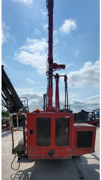 Klemm KR709 - 2 - Буровая машина: фото 3 Klemm KR709 - 2 - Буровая машина: фото 3